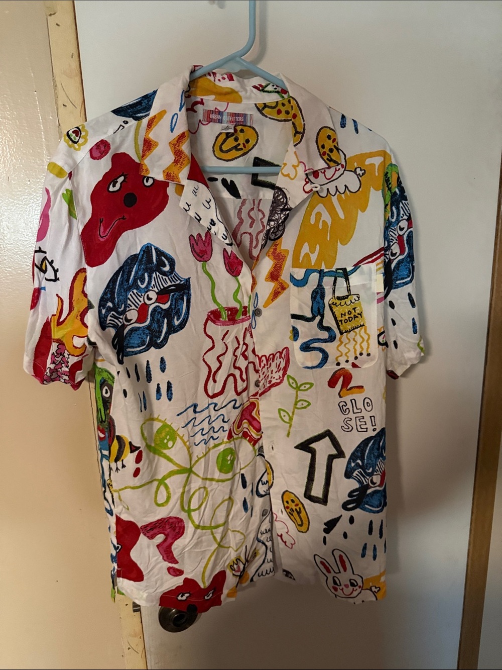 Urban Outfitters White Short-Sleeve Graphic Print Button-Up Shirt